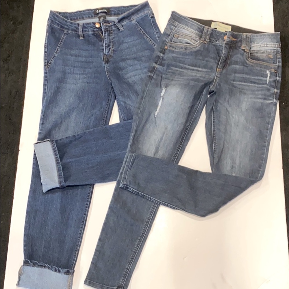 Lot of 2 pairs of jeans